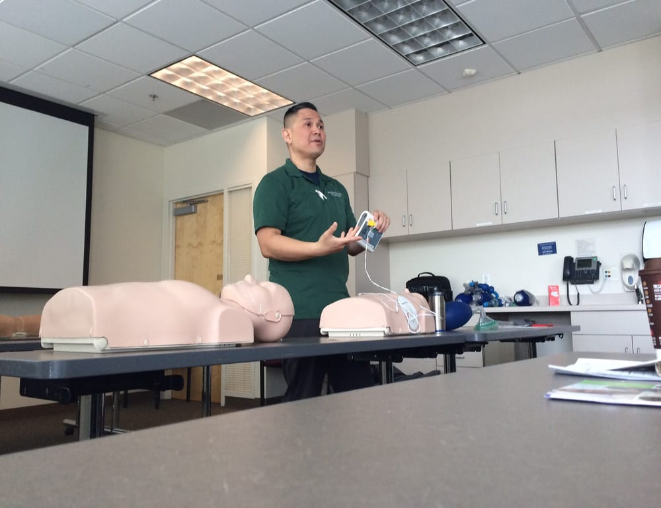 San Jose certified CPR BLS instructor teaching class